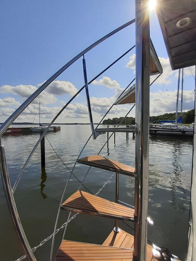 Hotel Hausboot Hilja Schleswig Esterno foto