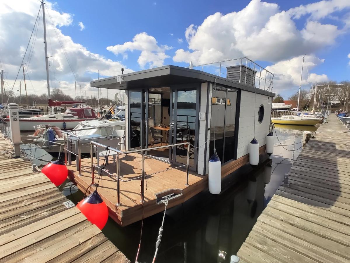 Hotel Hausboot Hilja Schleswig Esterno foto