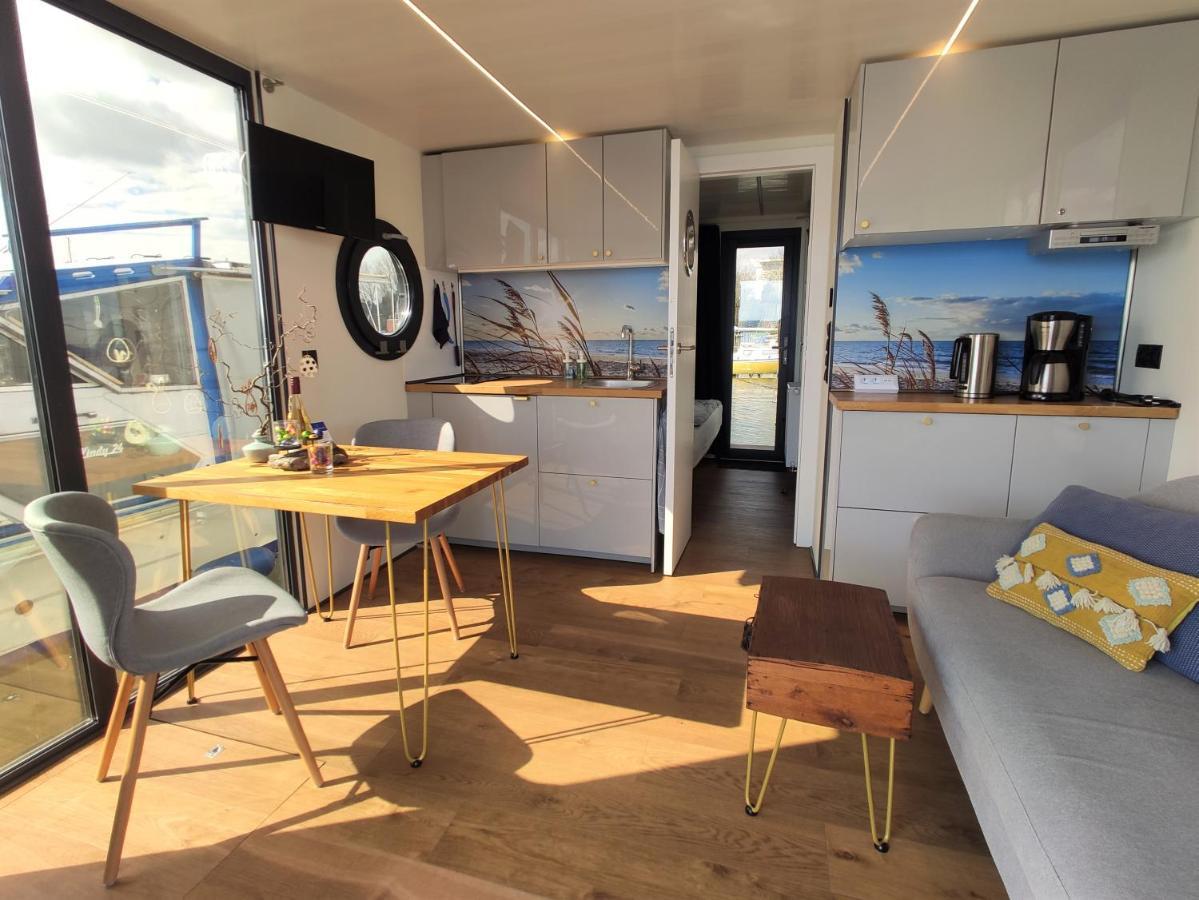 Hotel Hausboot Hilja Schleswig Esterno foto