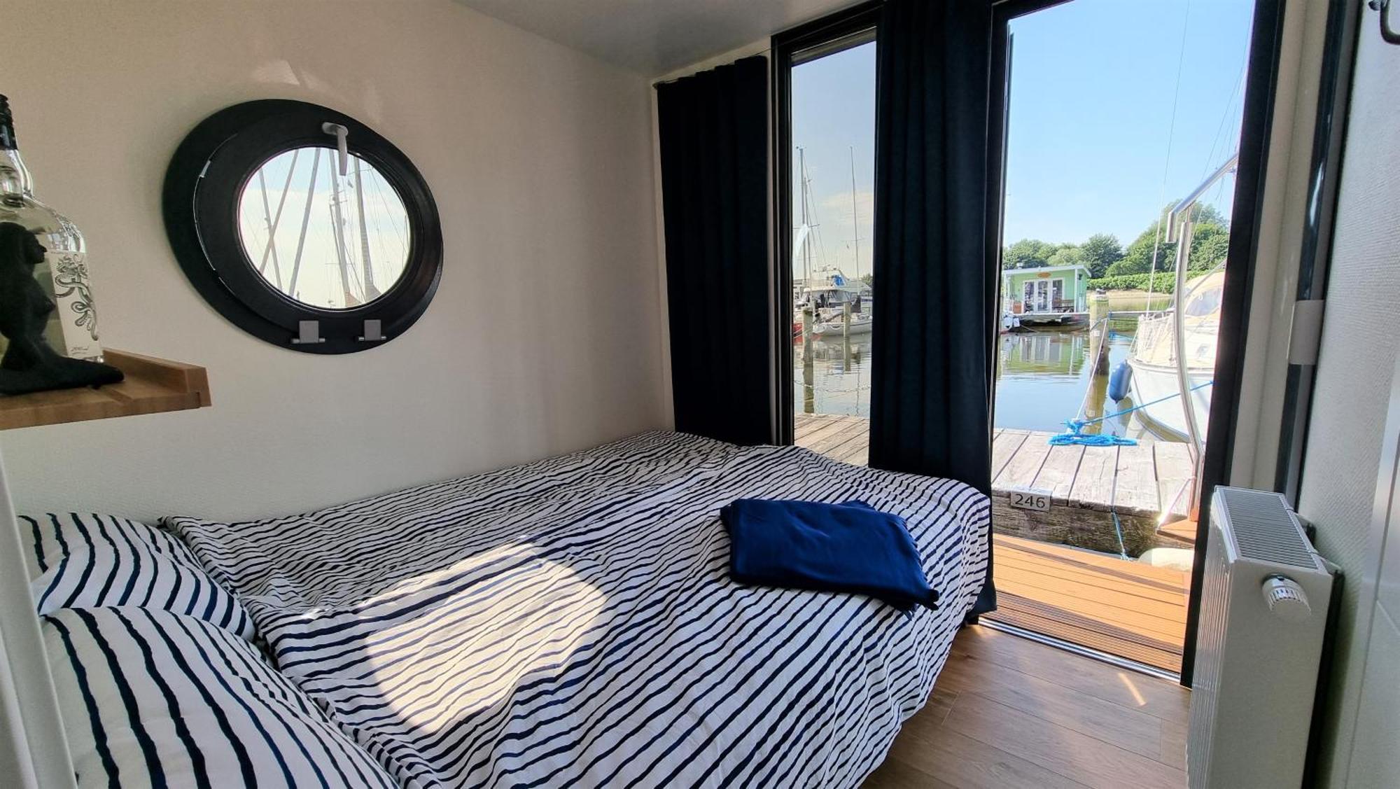 Hotel Hausboot Hilja Schleswig Esterno foto
